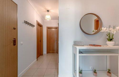 SeaEscape Hideaway Portimão - Comfortable & Cozy - Foto 6