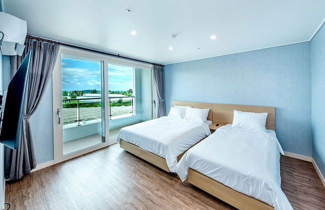 JnB Family Hotel - Photo 24