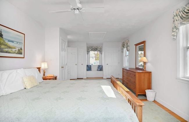 3BR Oceanfront on Nubble Cliffs! - Photo 6