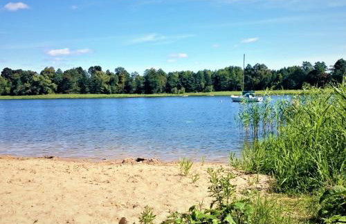 Apartment Gemütliche Ferienwohnung im Grünen am See by Interhome - Foto 14