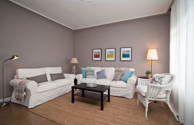 Cute & Spacious Eixample Apartment - Photo 1