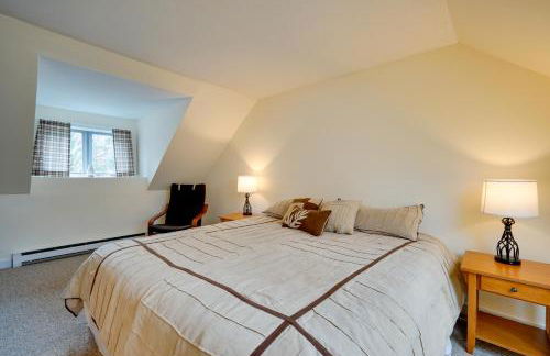 Sunny Stratton Townhome about 1 Mi to Skiing! - Foto 11