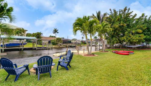 Waterfront Fort Myers Home Private Pool and Dock - Foto 3
