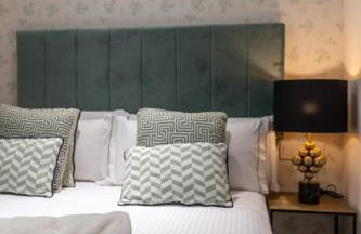 BiBo Suites Real Chancilleria - Photo 16