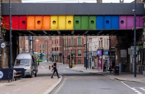 Bright & Spacious Mid-Level Studio at Briggate Studios Leeds City Centre - Photo 30