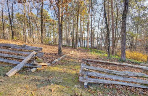 Waterfront Home on Greers Ferry Lake with Game Room - Foto 27
