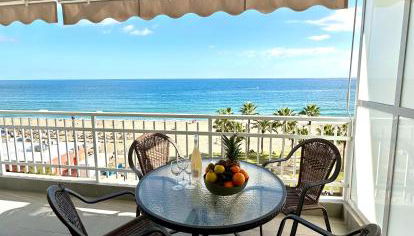 Horizonte 3 Charming apartment with breathtaking sea view at first line of Fuengirola beach - Photo 3