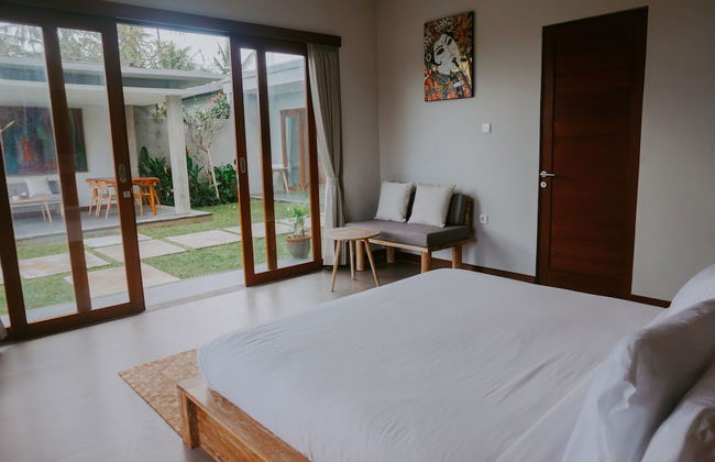 Anggira Villa Ubud - Photo 8