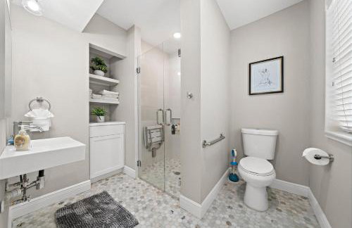 The Queen's Gambit I - Photo 16