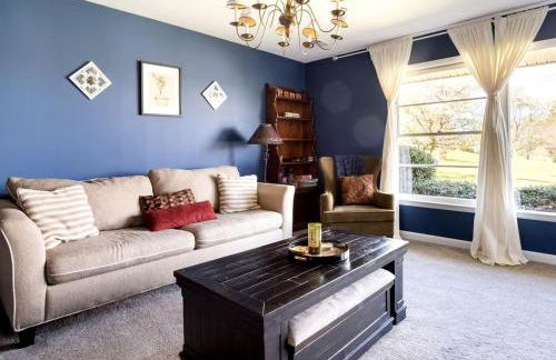 Lovely Vacation Rental with Hot Tub and Amazing Amenities for a Fantastic Family Escape in Clarkesville, Georgia - Foto 4