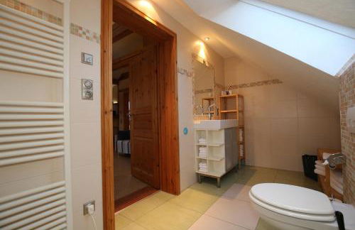 Ferienwohnung im Vogelhaus mit Dachterasse und großem Garten - Foto 7