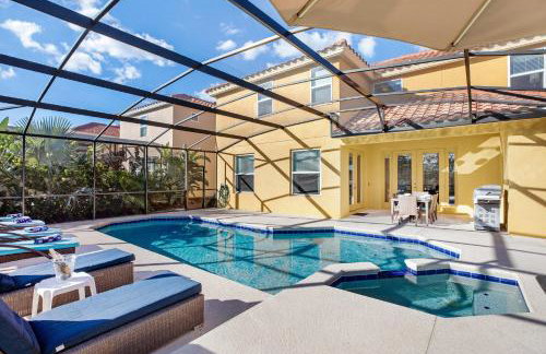 Spacious 6-Bedroom Getaway with Game Room, Private Spa & Sunny Pool Deck in Premier Resort Setting - Foto 25