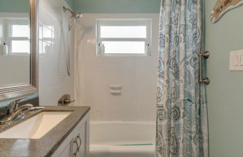 Tranquility Pelican Suite - Oceanfront Paradise! - Foto 18