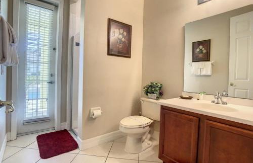 Fantastic 7 Bed 6 Bath in Prestigious Gated Comm, villa - Foto 44