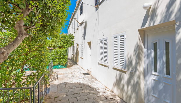 Apartments Mara - Photo 4