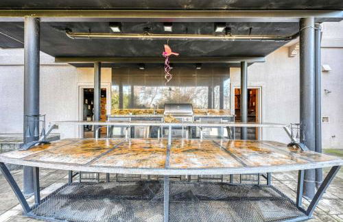 Vista De Lago Retreat Luxury Mansion with Pool and Theater - Foto 27