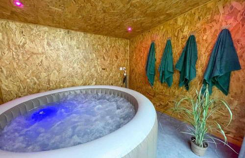 SPA - 4 Pers - NETFLIX - Gare - Parking - Photo 18