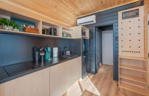 Luxury Waterfront Cabin 8 - Foto 8