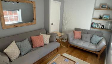 Stylish 2 bedroom apartment close to beaches - Foto 3