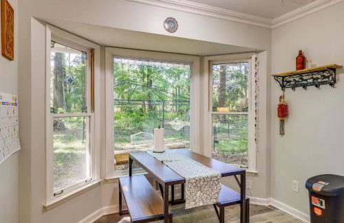 Dog-Friendly Fayetteville Home with Fenced Yard! - Foto 9