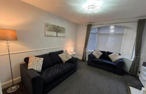 Comfortable, homely 4 bedroom property - Foto 17