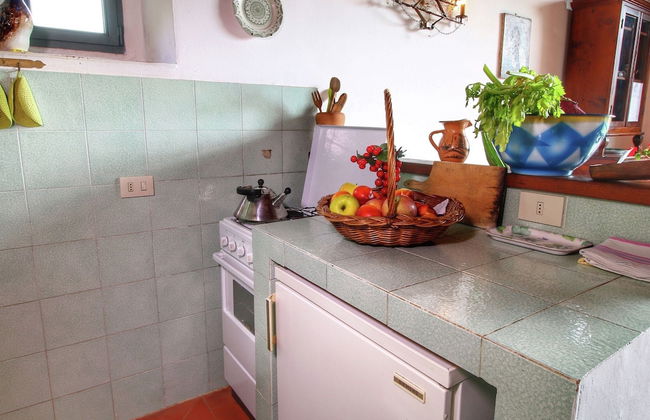 Apartment in a Farmhouse With Swimming Pool - Photo 29