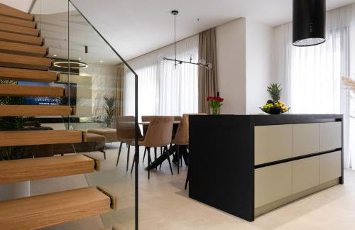 Luxury Villa Vesper- Heated Pool, Hot Tub, Rooftop terrace, Gym - Foto 23