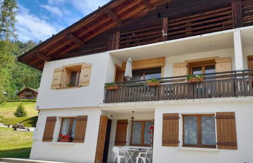 Les Granges 2 chambres et terrasse au soleil - Foto 1