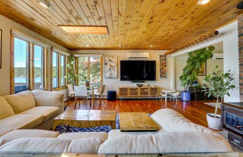 Waterfront Home on White Lake Near Bethel Woods! - Foto 7