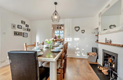 Rockford Cottage 3 Bed Modern New Forest House with Garden - Foto 11