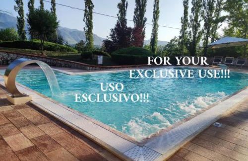 Villa Abete Azzurro con Piscina - Foto 1