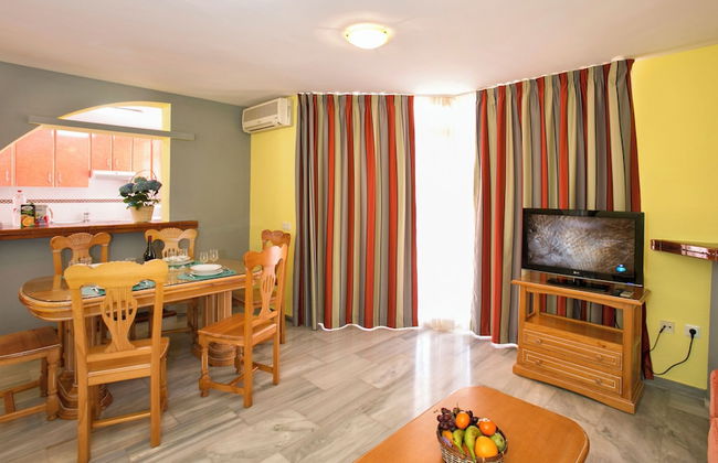 Apartamentos Ona Campanario - Photo 24