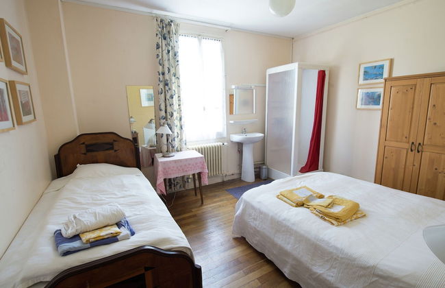 Unique Holiday Home in Saint-honore-les-bains With Garden - Foto 10