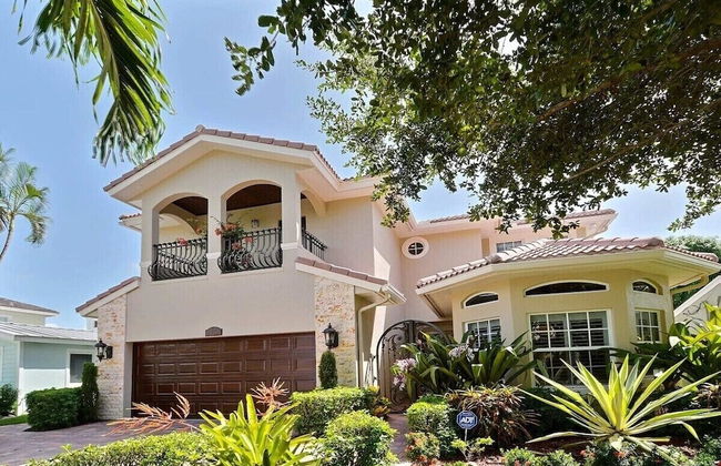 5 Bedroom Luxury Home, Minutes to Las Olas, Shops & Beach - Foto 45