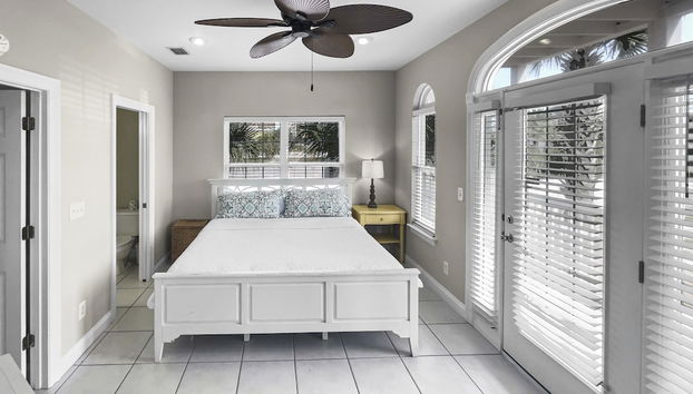 Paradise by the Pier l Ocean Views l Dog Friendly l Steps to Pier Park Shopping and Restaurants - Foto 5, Zimmer