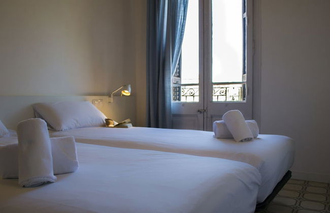 Happy People Gaudi Sant Pau - Foto 38