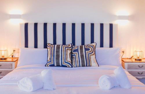 Villa renovada vista al mar y piscina climatizada - Foto 28