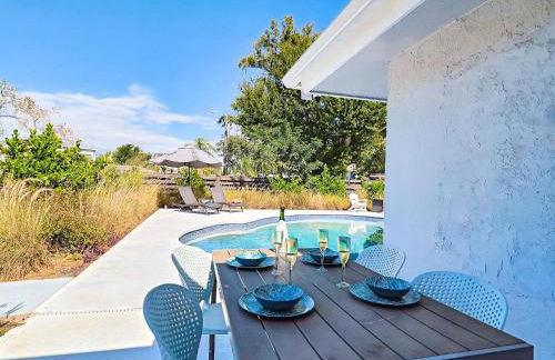 Coastal Bliss 3Bdr with Pool, Game Room, Lanai - Foto 24