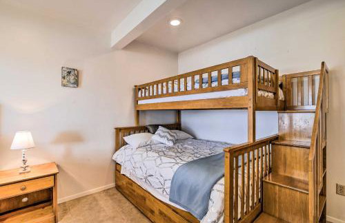 Riverfront Family Home Yard, Orchard, Dock! - Foto 22