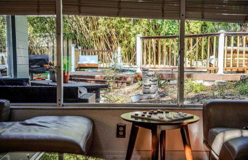 Lakehouse Oasis Pool, hottub & Loft FSC Straw Fest - Foto 7