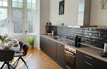 Lio Suite Design Apartment Balkon Netflix - Foto 16