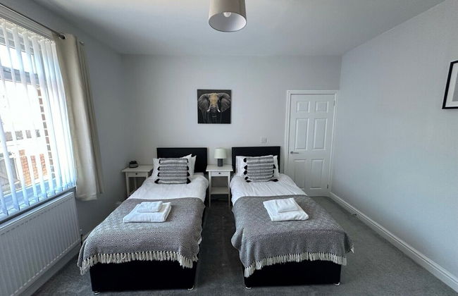 Storey Apartment - Downstairs 2bed Flat - Foto 3