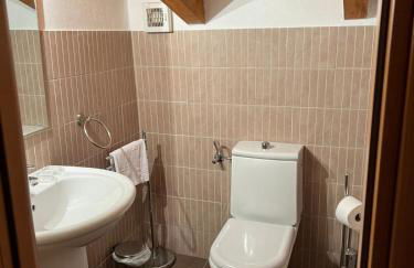 Amazing Lake View Apartment with Pool and 2 Terraces, Modern Urio, by STAYHERE-LAKECOMO - Foto 26