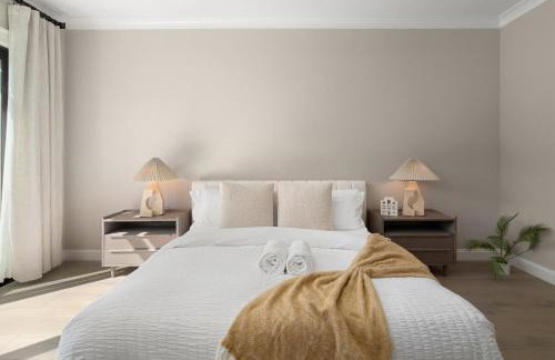 @Marbella Lane - Sophisticated 4BR in Los Altos - Foto 25