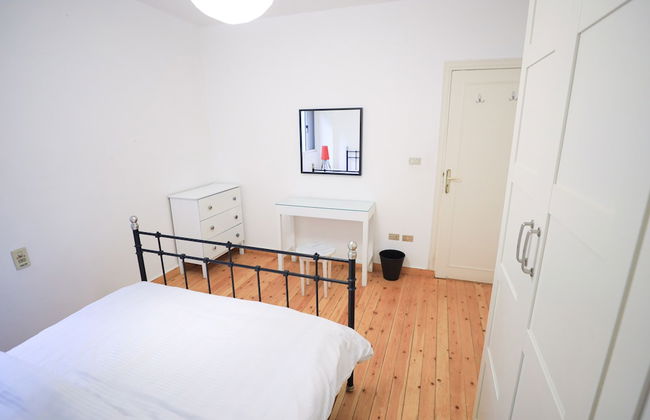 Ivory Petal Bliss 2BR Apt - Foto 6