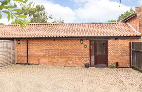 The Hen House - Photo 1