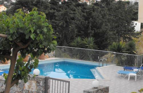 Christinas summer house with pool in Kefalas - Photo 50