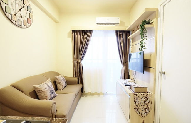 Clean And Tidy Green Pramuka Apartement - Foto 14