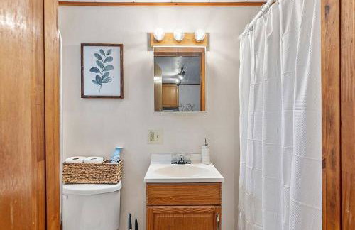 White Mountains Cabin- Ski, Hike, Relax Retreat 5 - Foto 10