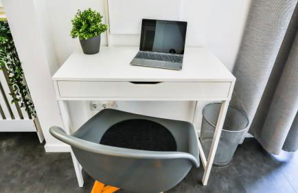 Studio HIRSCH56 - Zentral-Ruhig-Terrasse-Netflix - Foto 13